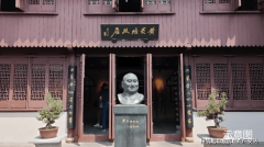 <b>帮您以专业视角挑选抱负</b>